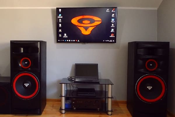 Cerwin- Vega venta de bocinas, subwoofers