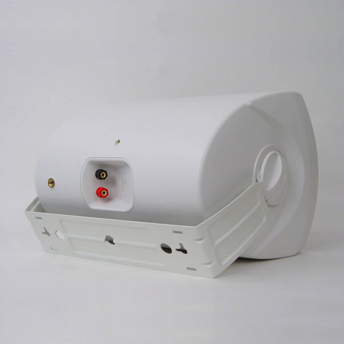 Klipsch aw-650 bocina altavoz al aire libre para exterior  a 340 watts  6.5 pulg.