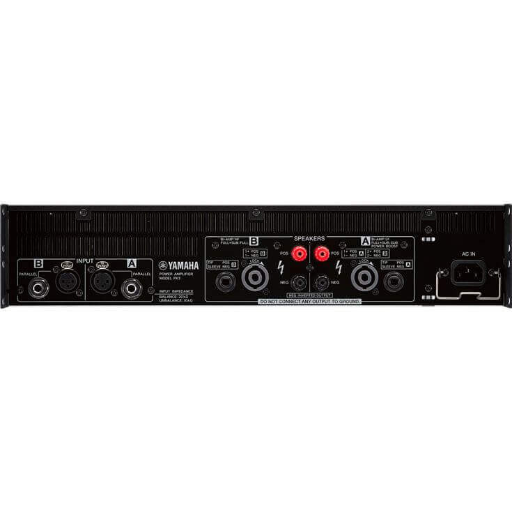 Yamaha px3 amplificador de poder de 2 canales a 300 watts por canal a 8 ohms.